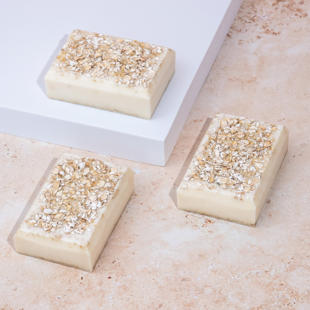 Oats & Honey Face & Body Soap Bar